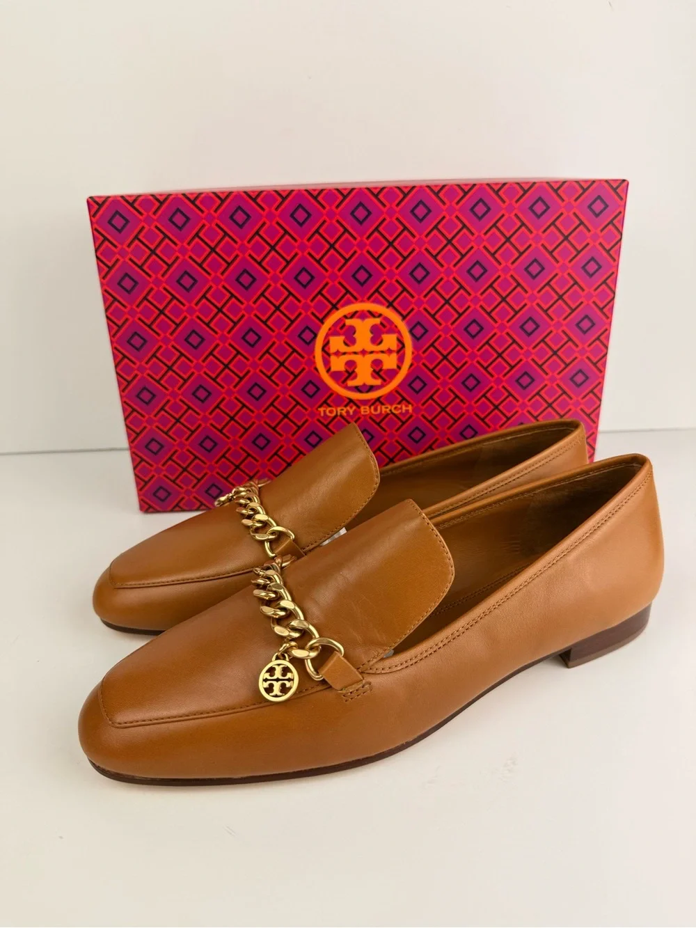 Tory Burch Mini Benton Charm Loafers Ambra Brown Leather Gold Chain Size 9
